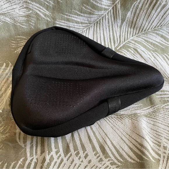 Zacro Bike Seat Cushion - Padded Gel Bike Seat Cover for Men & Women - Picture 10 of 12